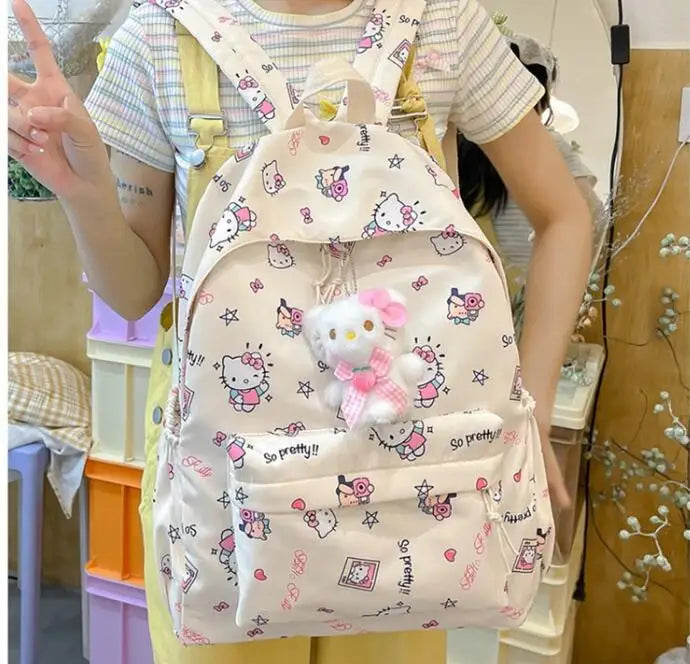 Mochila fofa Hello Kitty