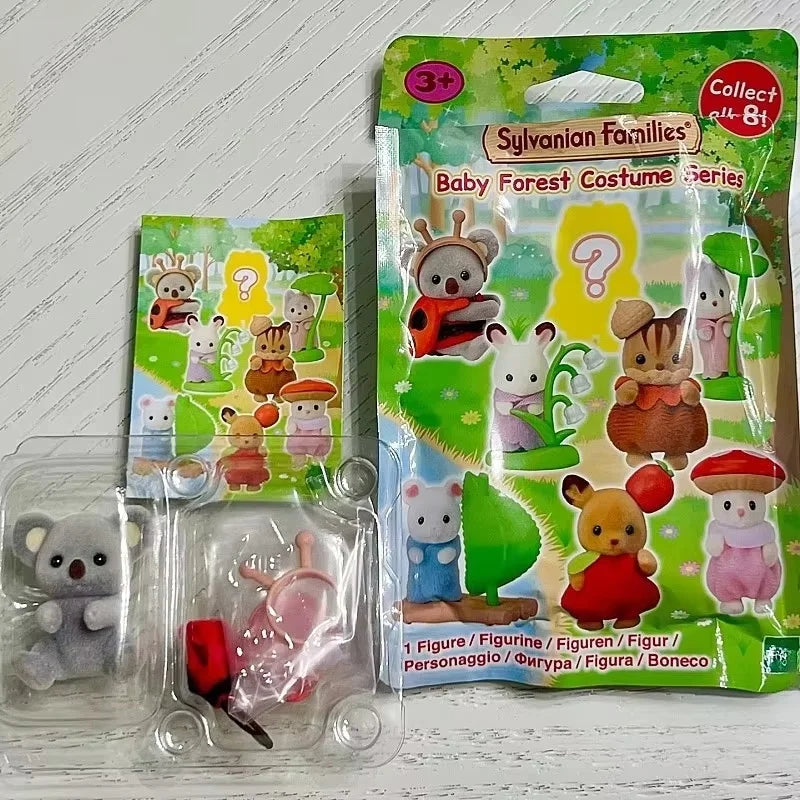 ORIGINAL Sylvanian Famílias Anime Bebê Mini Figura Vestir-se Bolo Floresta Sorte Bonito Presentes de Aniversário Para Crianças Brinquedos