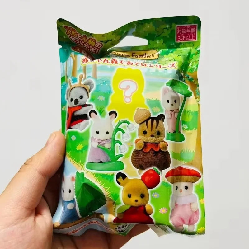 ORIGINAL Sylvanian Famílias Anime Bebê Mini Figura Vestir-se Bolo Floresta Sorte Bonito Presentes de Aniversário Para Crianças Brinquedos