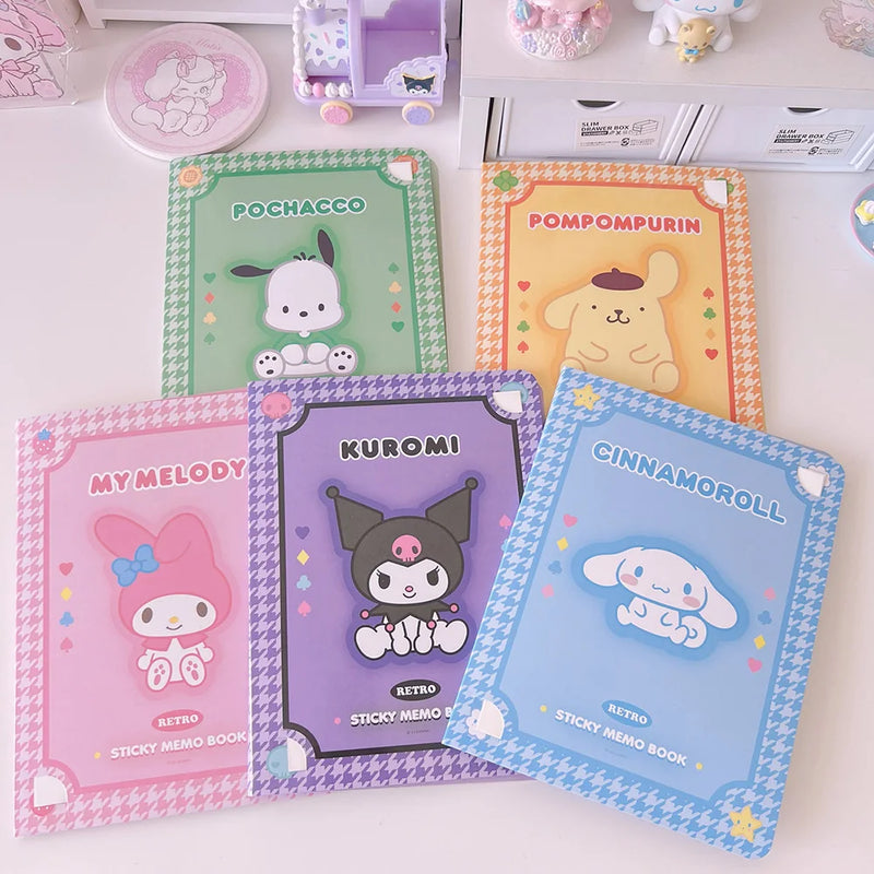 Livro com papéis de carta e post It da Kuromi, Cinnamoroll e Melody